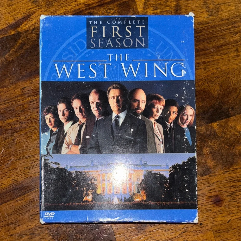 Warner Bros. The West Wing First Season DVD - Blue Cover